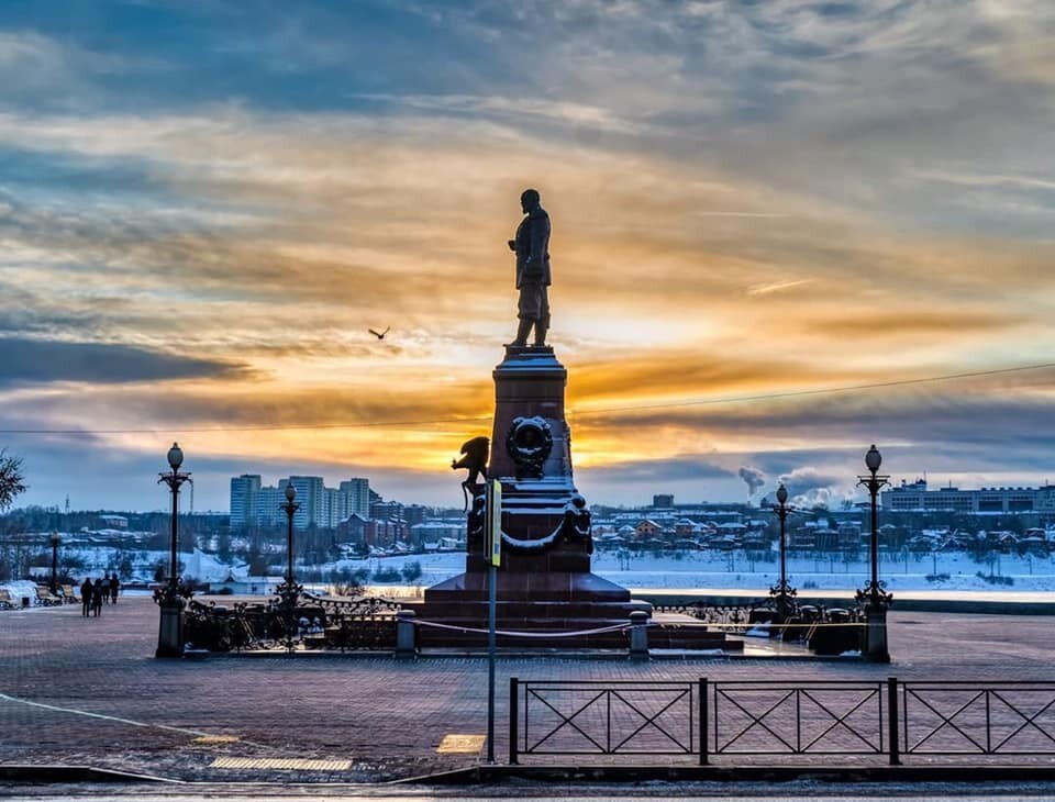 Иркутск набережная зимой Иркутск набережная зимой
